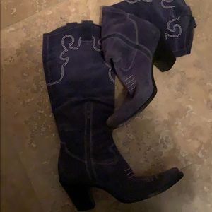 Purple suede cowgirl boots